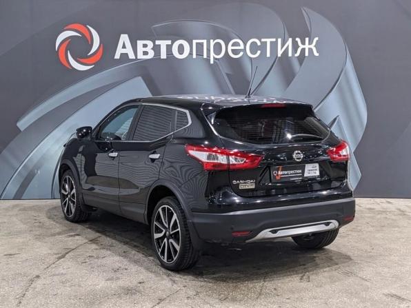 Nissan Qashqai II с пробегом 2016 года, цена 1 295 000 рублей, 204691 км, внедорожник, Автокод Объявления