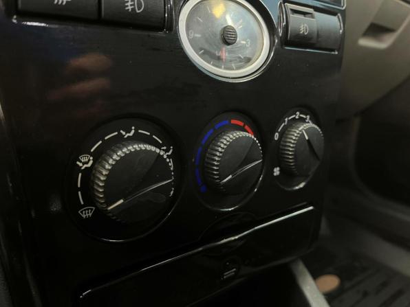 Lada (ВАЗ) Priora I с пробегом 2009 года, цена 200 720 рублей, 285000 км, хэтчбек, Автокод Объявления