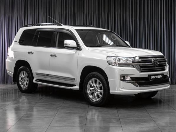Toyota Land Cruiser 200 Series Рестайлинг 2 с пробегом 2015 года, цена 5 399 000 рублей, 268109 км, внедорожник, Автокод Объявления