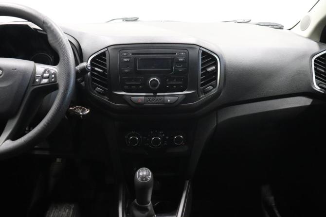 Lada (ВАЗ) XRAY I с пробегом 2017 года, цена 754 000 рублей, 81938 км, хэтчбек, Автокод Объявления