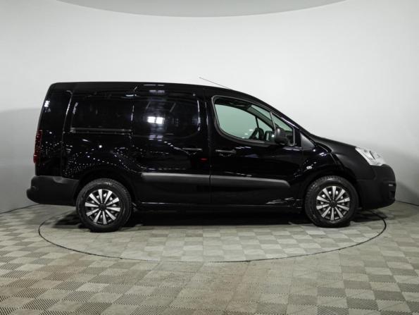 Opel Combo PCMA с пробегом 2021 года, цена 2 178 000 рублей, 36157 км, фургон, Автокод Объявления