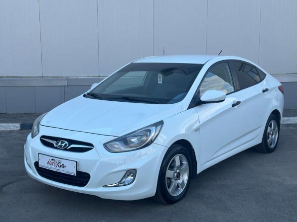 Hyundai Solaris I с пробегом 2013 года, цена 660 000 рублей, 186502 км, седан, Автокод Объявления