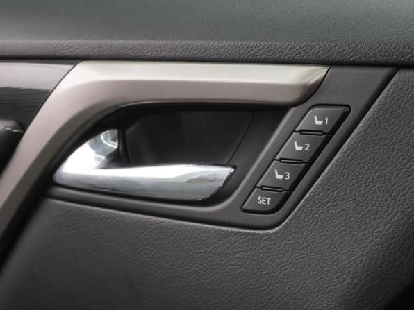 Lexus RX IV Рестайлинг с пробегом 2019 года, цена 4 558 000 рублей, 138295 км, внедорожник, Автокод Объявления