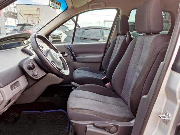 Renault Scenic II Рестайлинг с пробегом 2008 года, цена 399 000 рублей, 276342 км, минивэн, Автокод Объявления