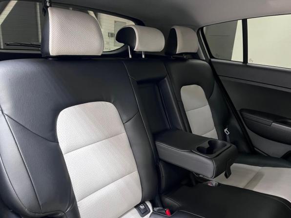 Kia Sportage IV с пробегом 2016 года, цена 2 050 000 рублей, 88469 км, внедорожник, Автокод Объявления