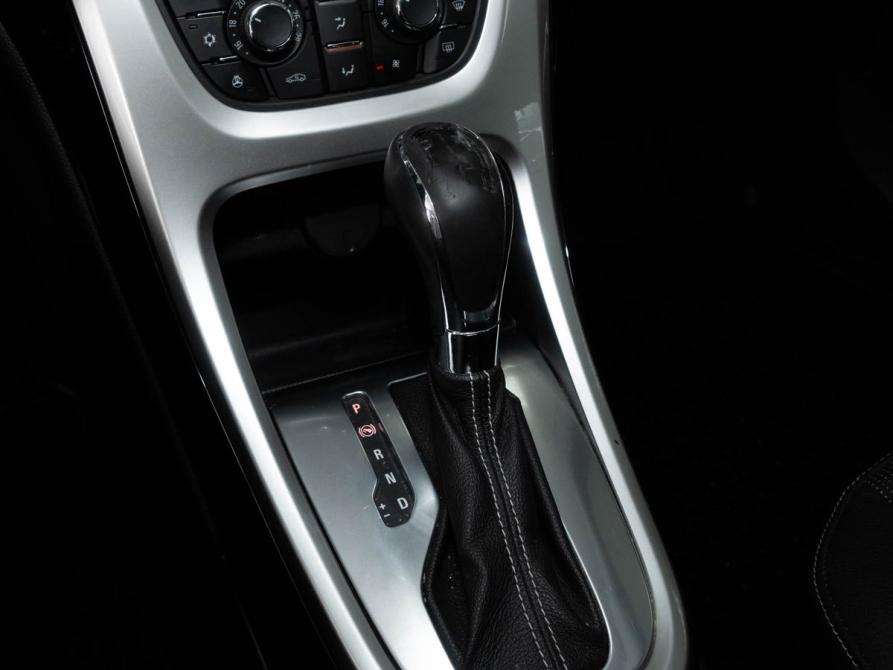 Opel Astra J Рестайлинг Казань  - изображение 13