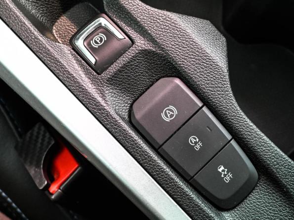 Chevrolet Monza II Рестайлинг с пробегом 2023 года, цена 1 649 000 рублей, 53792 км, седан, Автокод Объявления