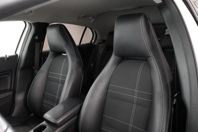 Mercedes-Benz GLA I (X156) с пробегом 2015 года, цена 2 700 000 рублей, 54365 км, внедорожник, Автокод Объявления