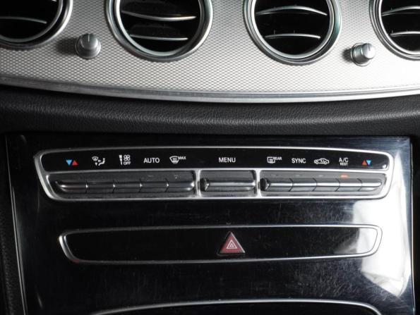 Mercedes-Benz E-Класс V (W213 S213 C238) с пробегом 2018 года, цена 2 489 000 рублей, 158715 км, седан, Автокод Объявления