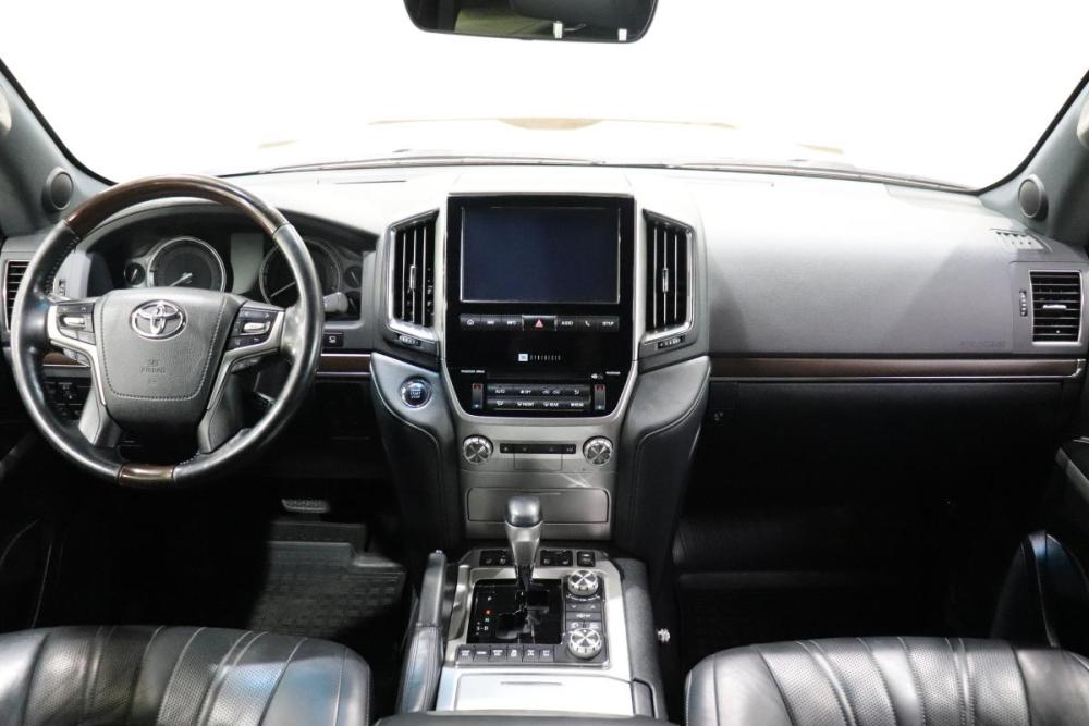 Toyota Land Cruiser 200 Series Рестайлинг 2 Иркутск  - изображение 16
