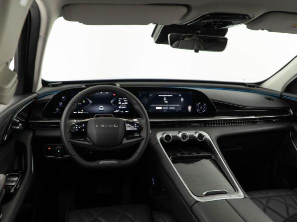 Exeed RX с пробегом 2023 года, цена 3 075 055 рублей, 575 км, внедорожник, Автокод Объявления