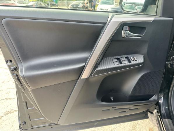 Toyota RAV4 IV (XA40) с пробегом 2012 года, цена 1 750 000 рублей, 189000 км, внедорожник, Автокод Объявления