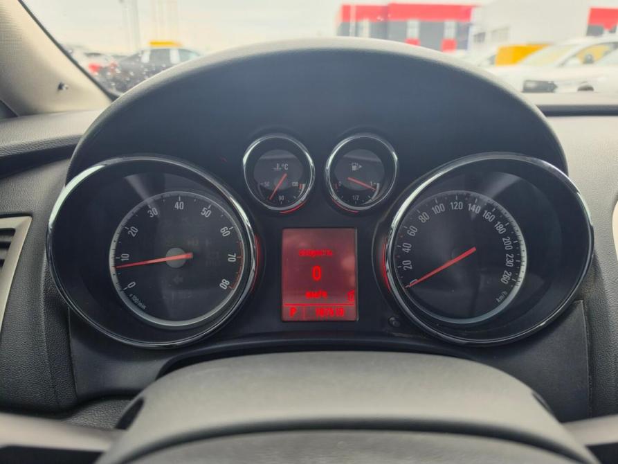 Opel Astra J Москва  - изображение 17