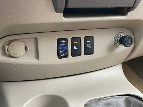 Toyota Fortuner I Рестайлинг с пробегом 2008 года, цена 1 779 000 рублей, 181075 км, внедорожник, Автокод Объявления
