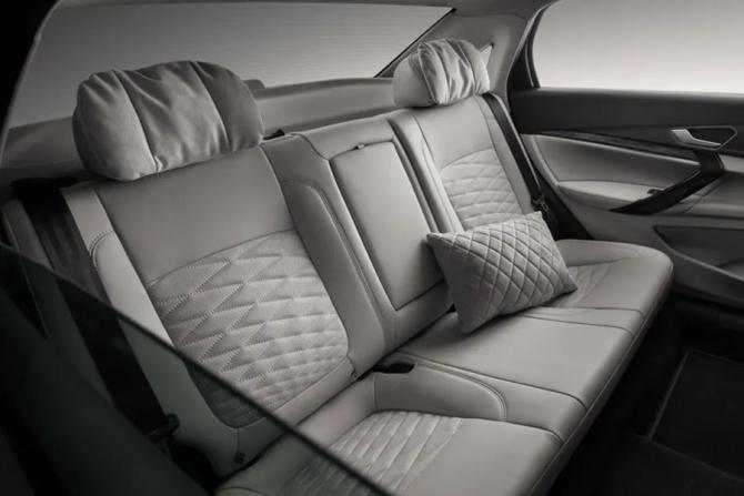 Новый Lada (ВАЗ) Aura 2025 года, цена 2 065 000 рублей, седан, Автокод Объявления