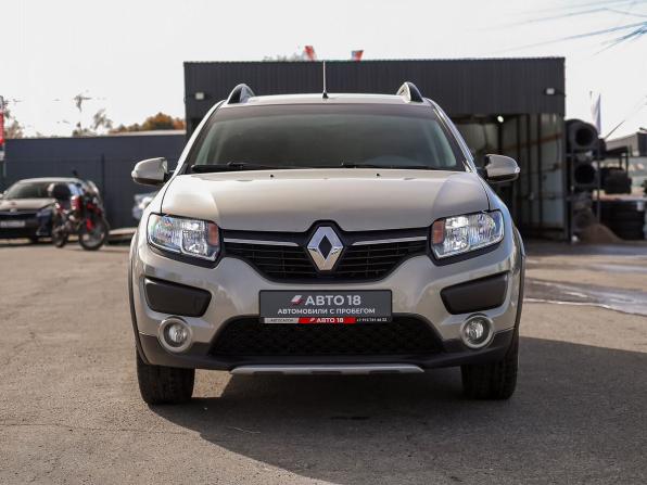 Renault Sandero II с пробегом 2017 года, цена 969 000 рублей, 98363 км, хэтчбек, Автокод Объявления