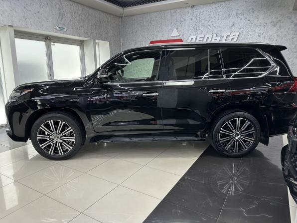 Lexus LX III Рестайлинг 2 с пробегом 2020 года, цена 11 377 000 рублей, 25691 км, внедорожник, Автокод Объявления