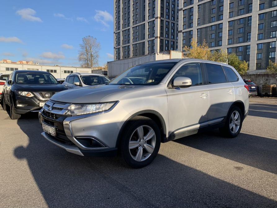 Mitsubishi Outlander III Рестайлинг 2 Санкт-Петербург  - изображение 1