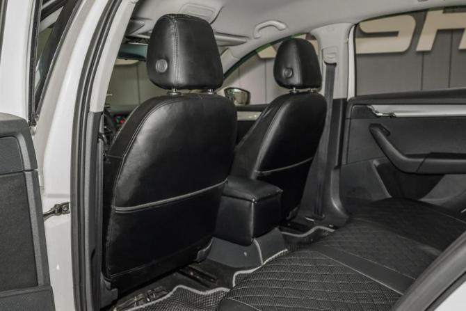 Skoda Octavia III (A7) с пробегом 2014 года, цена 1 365 000 рублей, 220837 км, лифтбек, Автокод Объявления