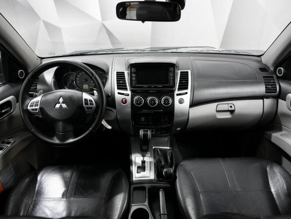 Mitsubishi Pajero Sport II Рестайлинг с пробегом 2014 года, цена 1 760 000 рублей, 239000 км, внедорожник, Автокод Объявления