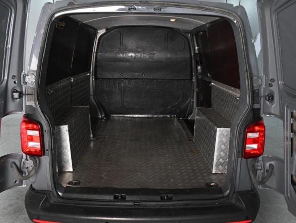 Volkswagen Transporter T6 с пробегом 2019 года, цена 2 780 000 рублей, 156983 км, фургон, Автокод Объявления