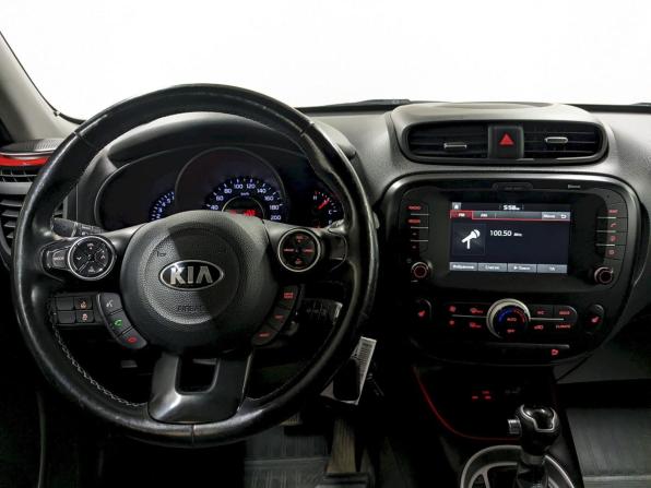 Kia Soul II Рестайлинг с пробегом 2019 года, цена 1 740 000 рублей, 111280 км, хэтчбек, Автокод Объявления