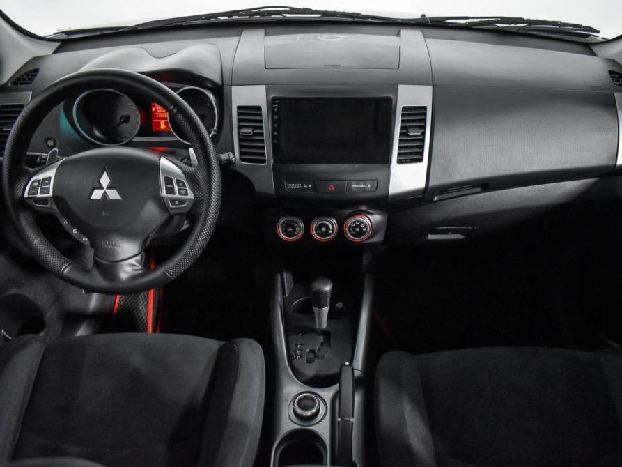 Mitsubishi Outlander II Санкт-Петербург  - изображение 13