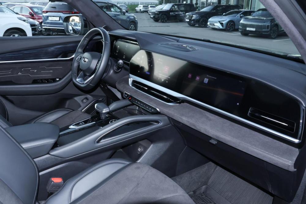 Geely Monjaro I Москва  - изображение 9