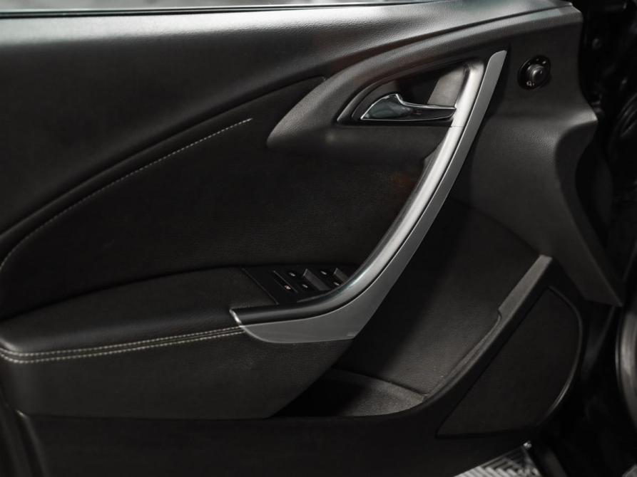 Opel Astra J Рестайлинг Санкт-Петербург  - изображение 18