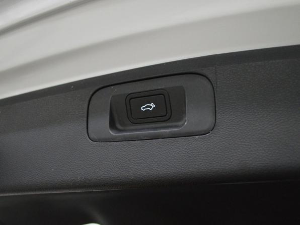 Geely Coolray I Рестайлинг с пробегом 2024 года, цена 2 200 000 рублей, 51720 км, внедорожник, Автокод Объявления