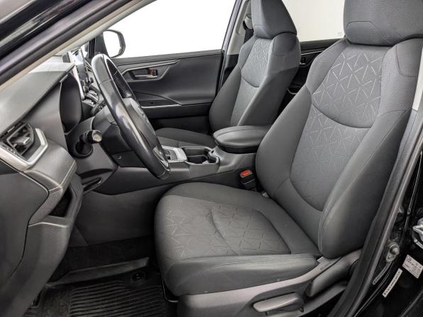 Toyota RAV4 V (XA50) с пробегом 2021 года, цена 3 350 000 рублей, 63877 км, внедорожник, Автокод Объявления