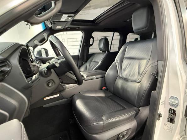 Toyota Land Cruiser 300 Series с пробегом 2021 года, цена 9 895 000 рублей, 109633 км, внедорожник, Автокод Объявления