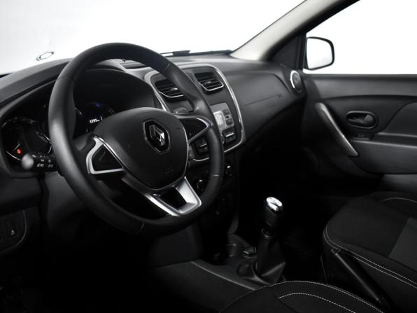 Renault Sandero II Рестайлинг с пробегом 2021 года, цена 1 480 000 рублей, 3393 км, хэтчбек, Автокод Объявления