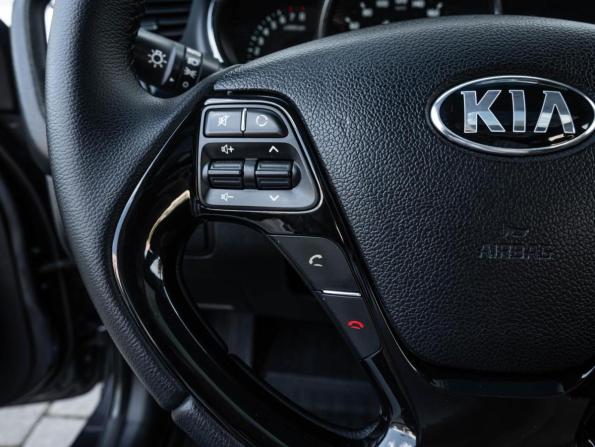 Kia Ceed II Рестайлинг с пробегом 2016 года, цена 1 521 200 рублей, 101586 км, универсал, Автокод Объявления
