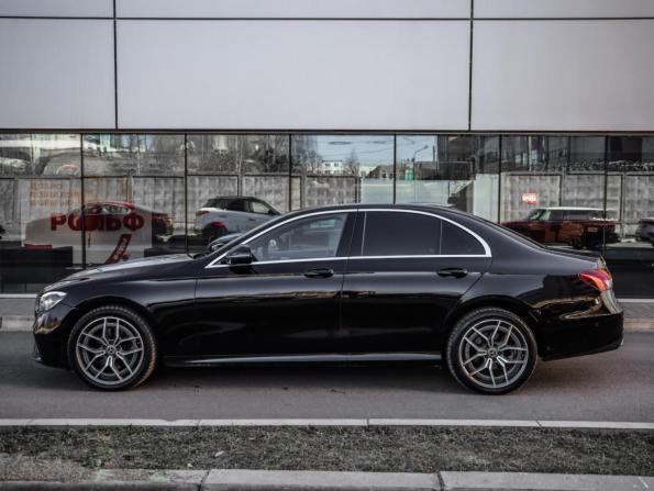 Mercedes-Benz E-Класс V (W213 S213 C238) Рестайлинг с пробегом 2021 года, цена 3 799 000 рублей, 117126 км, седан, Автокод Объявления