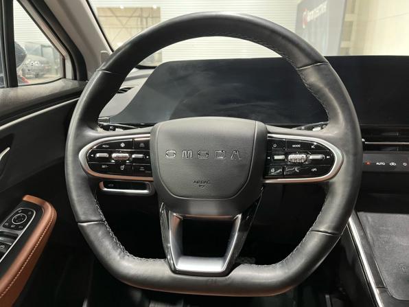 Omoda C5 I с пробегом 2023 года, цена 1 695 000 рублей, 46700 км, внедорожник, Автокод Объявления