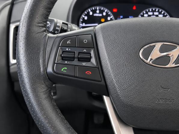 Hyundai Creta I с пробегом 2017 года, цена 1 399 000 рублей, 97008 км, внедорожник, Автокод Объявления