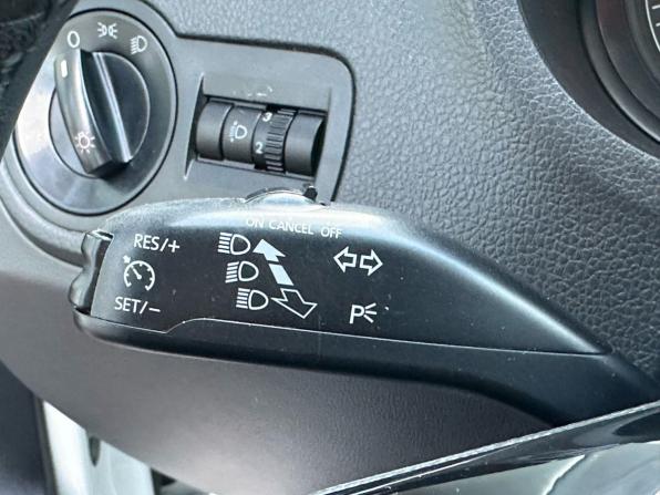 Volkswagen Polo V Рестайлинг с пробегом 2020 года, цена 1 249 000 рублей, 151941 км, седан, Автокод Объявления