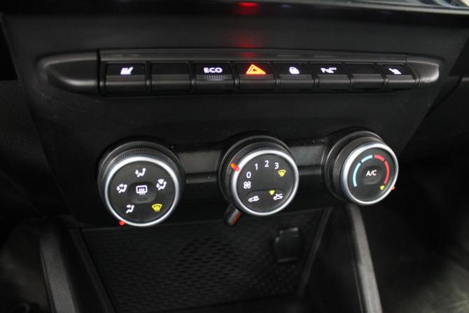 Renault Duster II с пробегом 2021 года, цена 1 680 000 рублей, 137000 км, внедорожник, Автокод Объявления