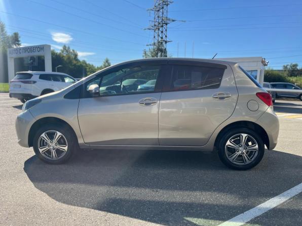 Toyota Vitz III (XP130) Рестайлинг с пробегом 2016 года, цена 925 000 рублей, 111931 км, хэтчбек, Автокод Объявления