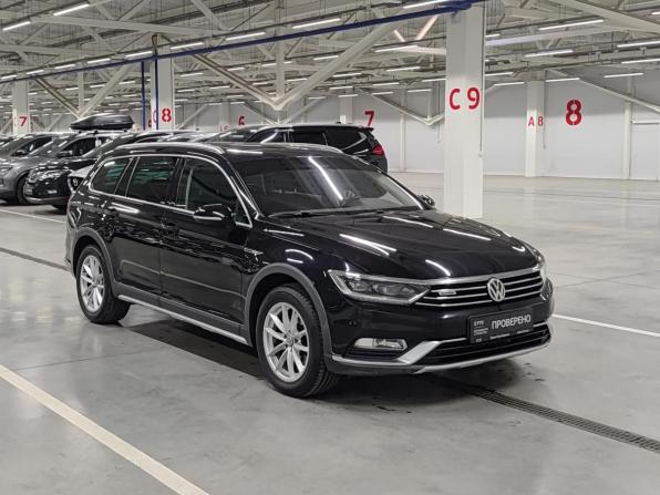 Volkswagen Passat B8 с пробегом 2018 года, цена 2 100 000 рублей, 155279 км, универсал, Автокод Объявления