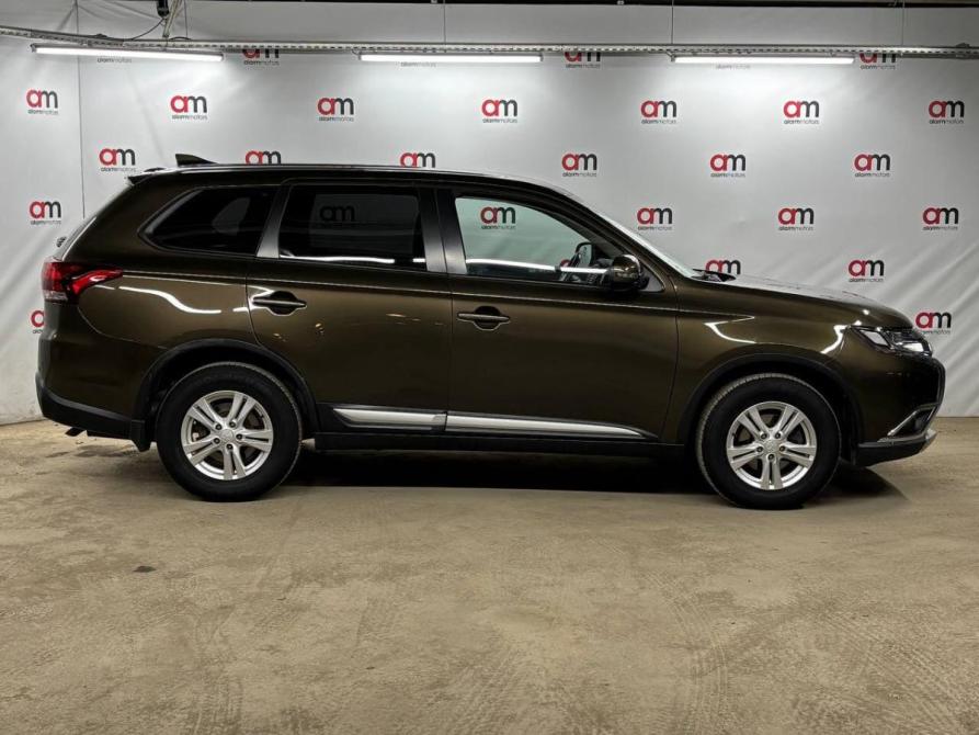 Mitsubishi Outlander III Рестайлинг 2 Санкт-Петербург  - изображение 8