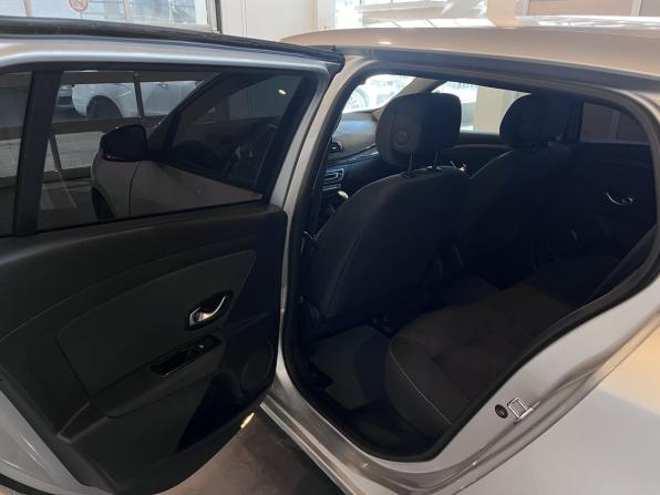 Renault Megane III с пробегом 2011 года, цена 636 000 рублей, 219578 км, универсал, Автокод Объявления