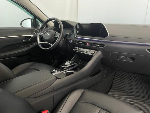 Hyundai Sonata VIII (DN8) с пробегом 2021 года, цена 2 245 000 рублей, 66895 км, седан, Автокод Объявления