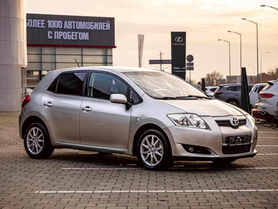 Toyota Auris I Краснодар  - изображение 3