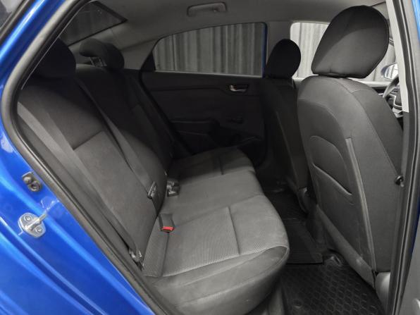 Hyundai Solaris II с пробегом 2017 года, цена 1 035 000 рублей, 130000 км, седан, Автокод Объявления