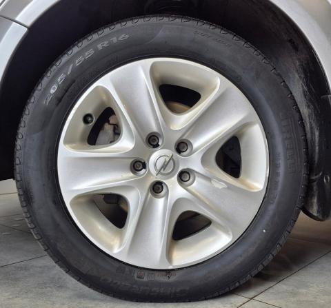 Opel Astra H Рестайлинг с пробегом 2012 года, цена 653 000 рублей, 241364 км, седан, Автокод Объявления