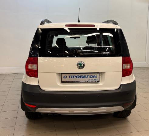 Skoda Yeti I с пробегом 2013 года, цена 790 000 рублей, 227852 км, внедорожник, Автокод Объявления