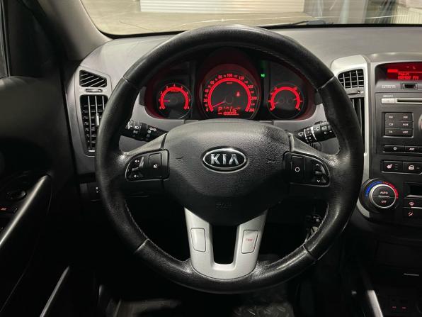 Kia Ceed I Рестайлинг с пробегом 2011 года, цена 622 000 рублей, 183001 км, универсал, Автокод Объявления