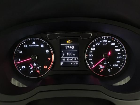 Audi Q3 I (8U) Рестайлинг с пробегом 2015 года, цена 1 600 000 рублей, 196126 км, внедорожник, Автокод Объявления